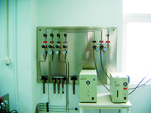 實驗室供氣使用端裝置